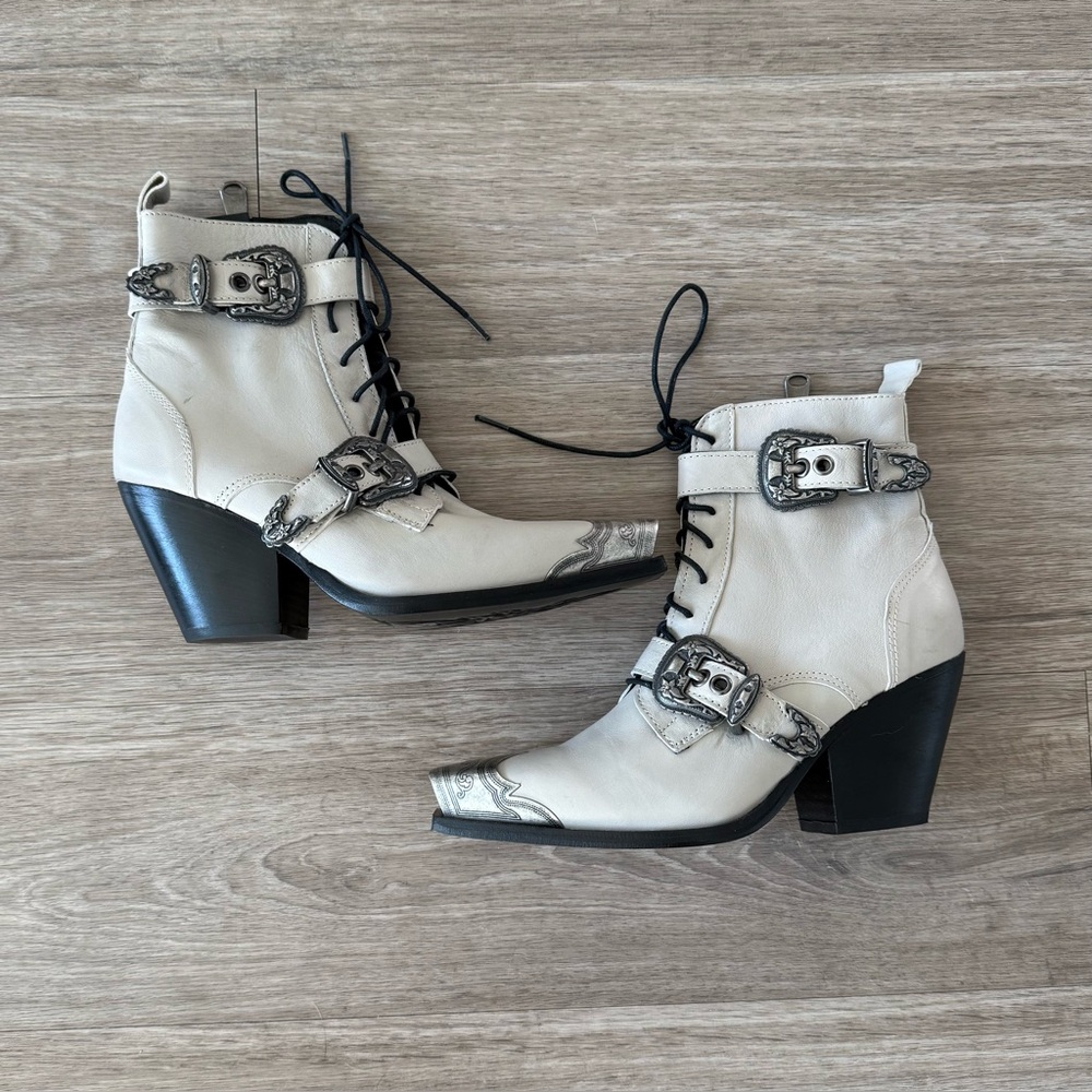 New Free People Briar Buckle Leather Lace Up Boots in Opal, Size 6 / 36